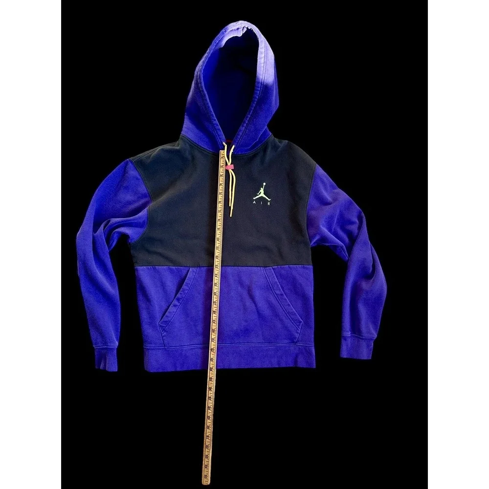 Jordan Hoodie Adult Sm/Med Purple Pullover Chest Logo Sports‎ Outdoor